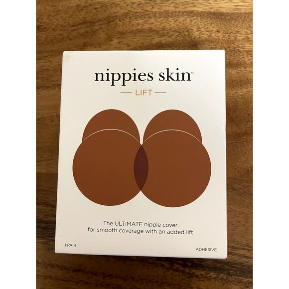 Nippies Skin Lift Nipple Cover Adhesive Coco Color Size A-C Cups NEW - Picture 1 of 5